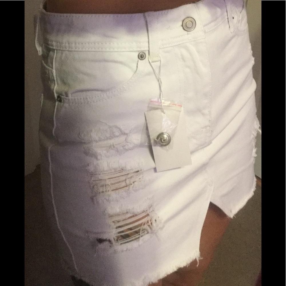WHITE DISTRESSED DETAILED DENIM SKIRT - Picture 6 of 8
